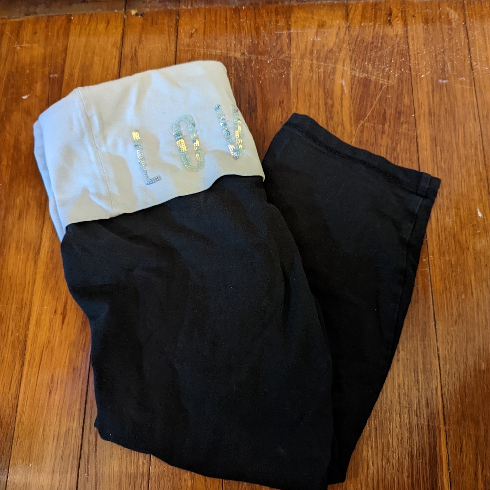 Victoria's Secret Pink Yoga Capri Pants
